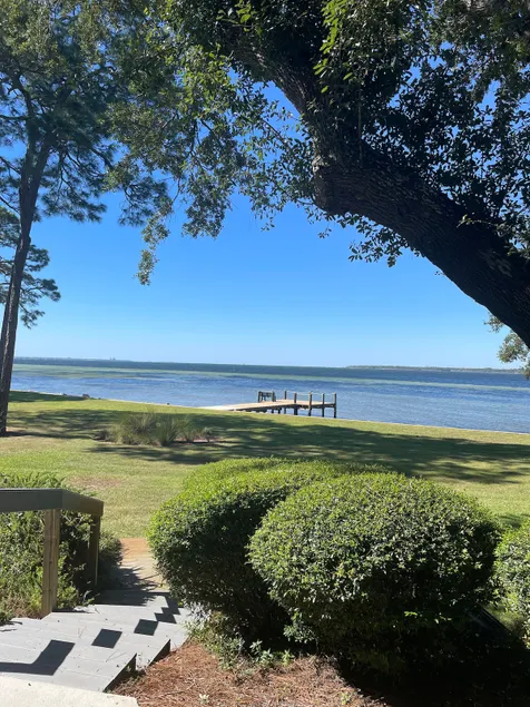 * The Dock Condo * Waterfront zen in Bluewater - Image 1
