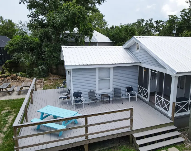 2 bd 2 ba Depot District free parking & w/d! - Image 1