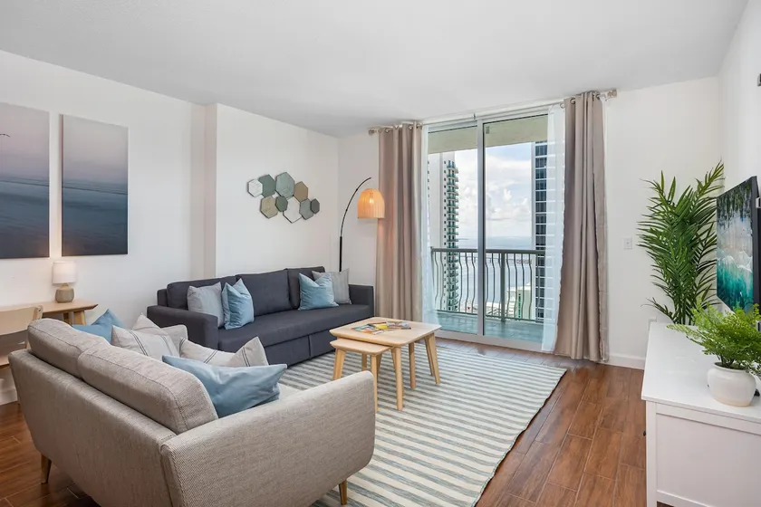 Breathtaking Brickell Penthouse - Guest Favorite! - Image 1
