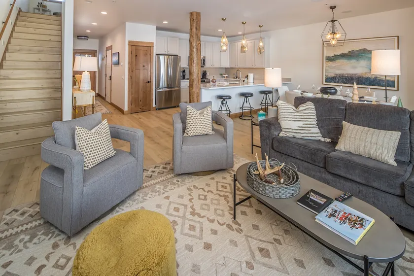 Contemporary townhome in the heart of Town Center - Image 1