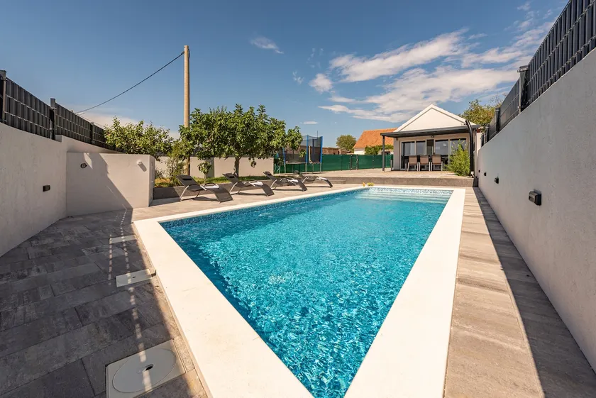 Holiday house Oaza with Private Heated Pool, - Image 1