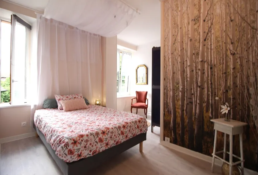 Charming quiet apartment facing the thermal baths. - Image 1