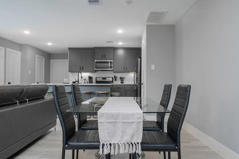 Newly Built 3BR/2.5BA Oasis - 10 Min to Downtown - Image 1