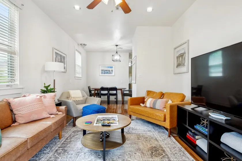 Quiet and Walkable Neighborhood - 10 Min to FQ/DT! - Image 1