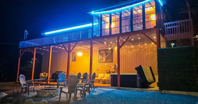Pocono Golf House,Hot Tub, FirePit,Game Room, Lake - Image 1