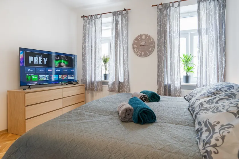 revLIVING Apartment Secundus - Image 1