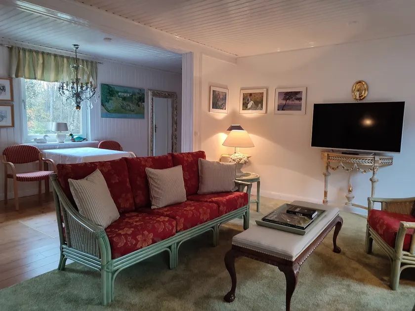 Apartment with far-reaching views in the countryside - Image 1