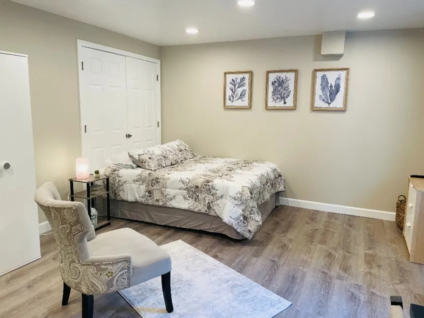One Bedroom Guest Studio Suite - Image 1