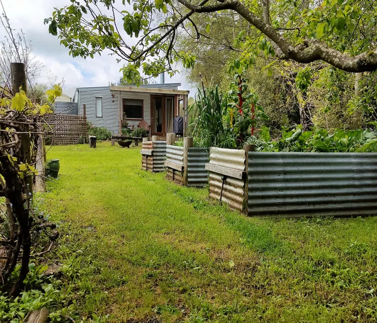 Stoney Creek Cottage - Image 1