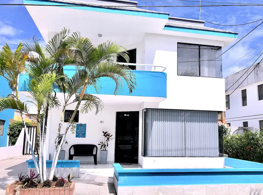 Cozy home with jacuzzi and much more! - Image 1