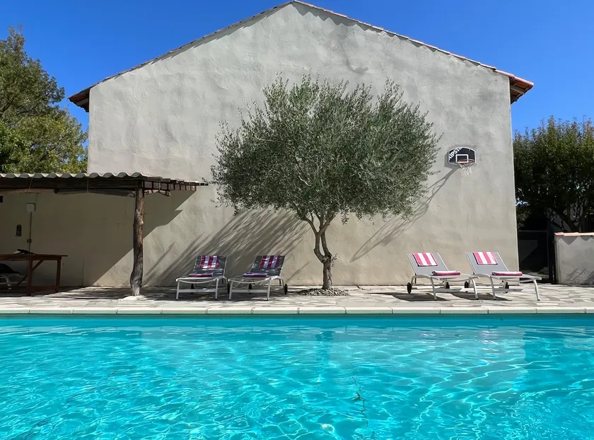 Beautiful countryside home with pool + views - Image 1