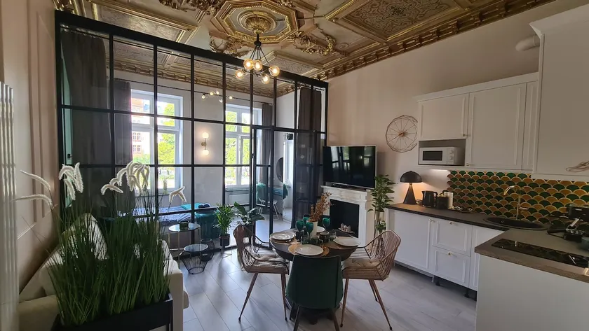 Stylish Apartment in Wroclaw | Balcony | Close to the Oder River - Image 1