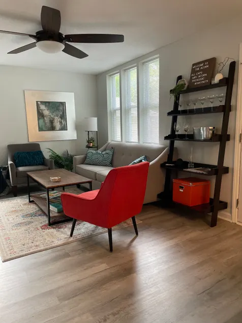 The Acorn Raleigh: 3/2 comfy home by NCSU/Lenovo - Image 1