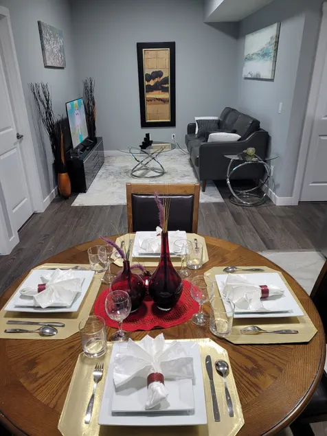 Stunning Brand-New 2-Bedroom Suite ! - Image 1