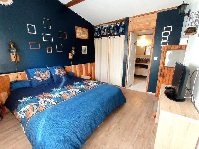 5 bedrooms, 11 people, 3 bathrooms/toilets, 160 m2 - Image 1