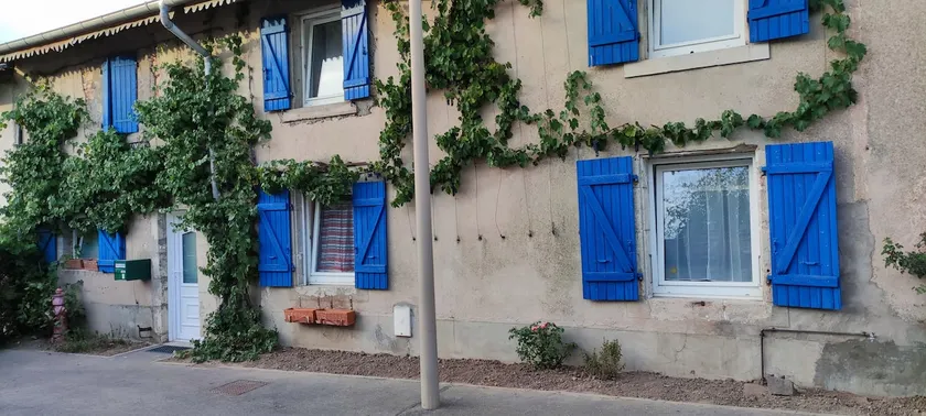 nice village house - Image 1