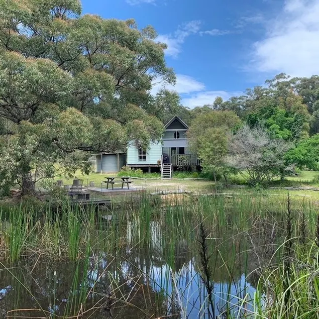 Picturesque Corroboree Cottage on Eco Retreat - Image 1