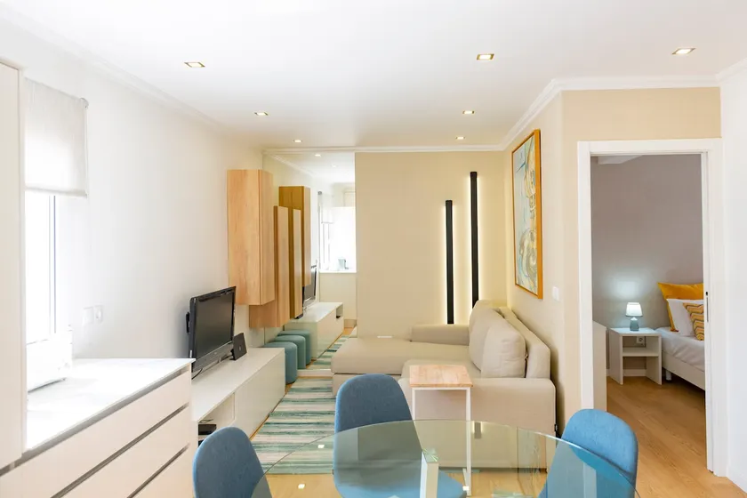The Modern 1385 Apartment - Image 1