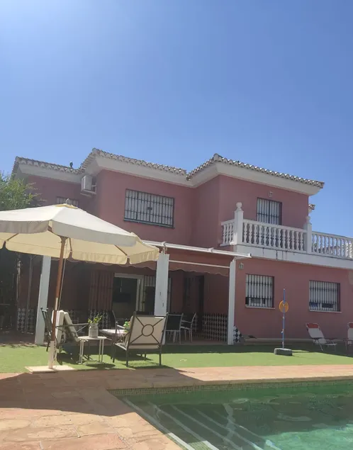 Villa 28 de julio Casa Rural con piscina en Granada - Image 1