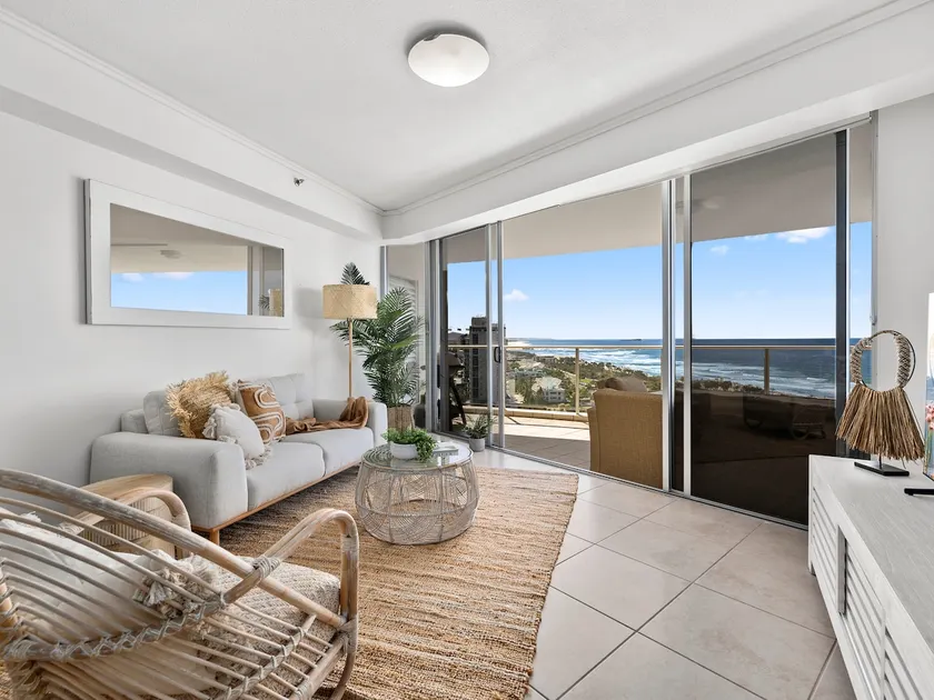 Sensational Ocean View 2 Bedroom Apartment - Image 1