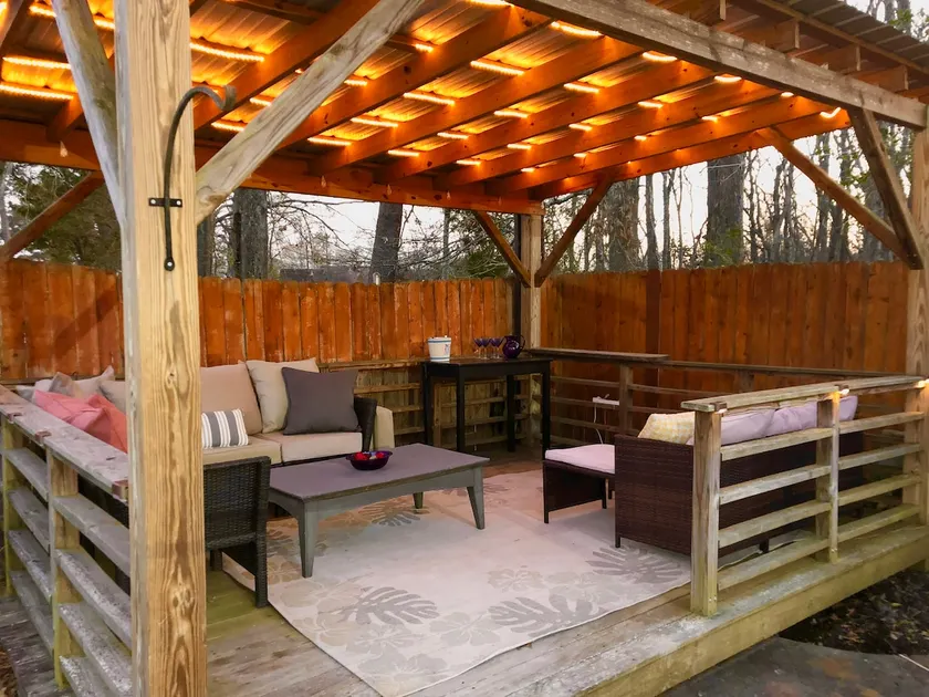 Adorable one bedroom/bath guest house with pool. - Image 1