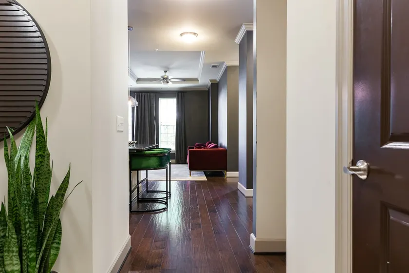 Peaceful Luxury in the Heart of Buckhead. - Image 1