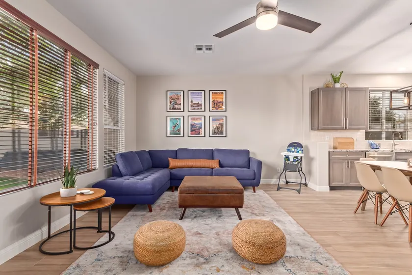 Free Pool Heat, 5 Mins to Shop & Dine, Pets OK - Image 1