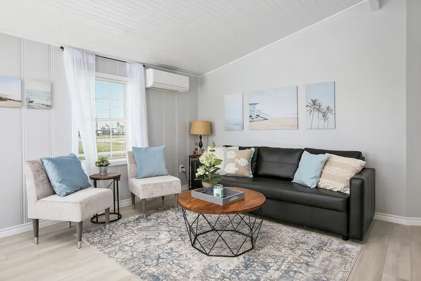 Angel Fish Beach Cottage - Image 1