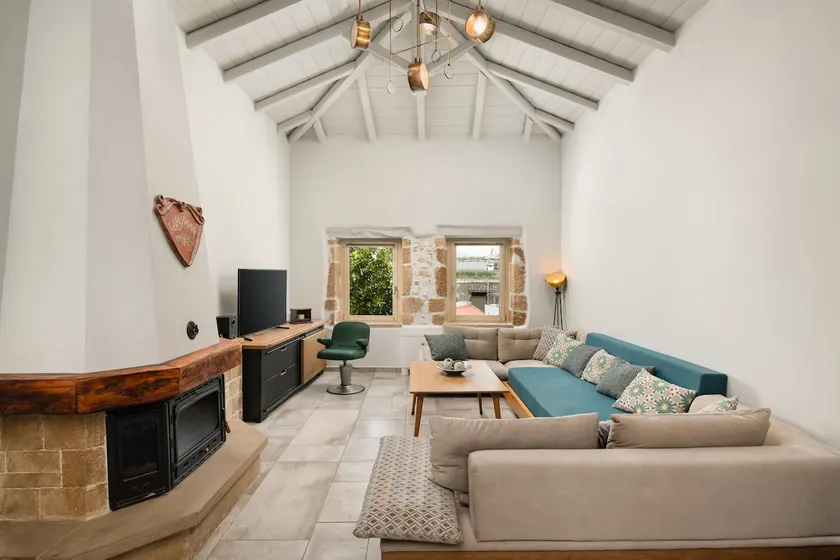 Mansion D - Image 1