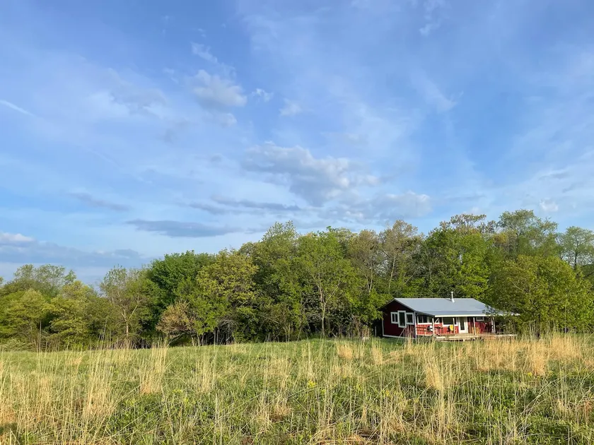 The Bunkhouse on 80 acres, trails - Image 1