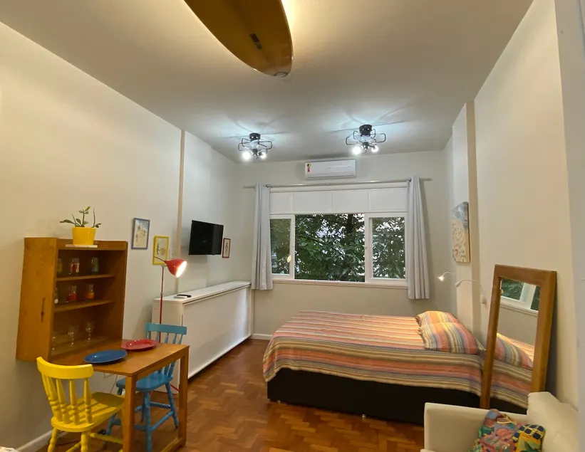 Lovely studio-apartment Leme/Copacabana beach - Image 1
