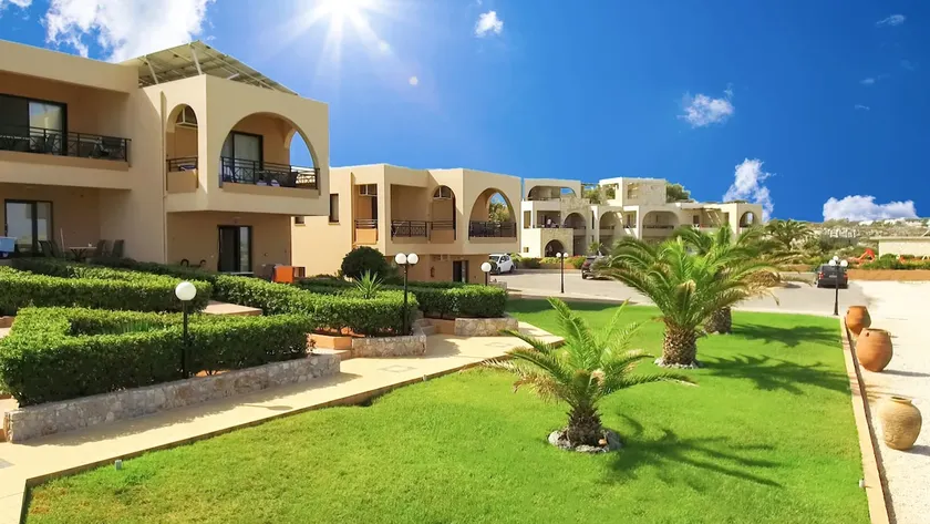 Nanakis Beach Two Bedroom Apartment with Sea View - Image 1