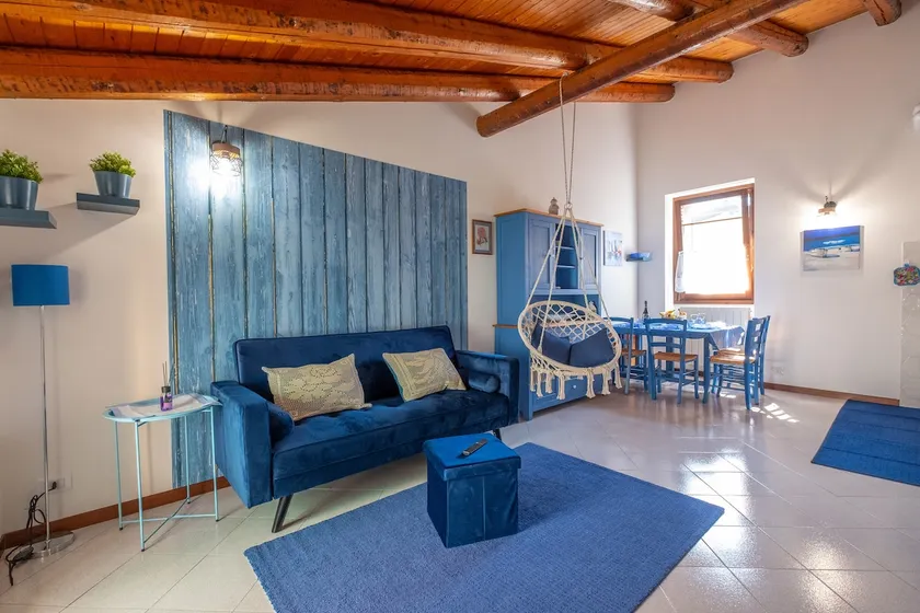Happy Guest Apartments - Blue Lake Therapy - Image 1