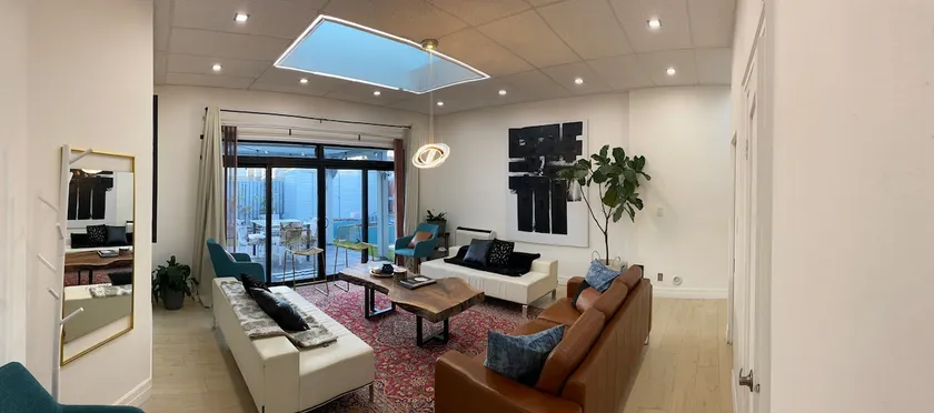 Private 1 bed/1.5 bath in-law suite in a house! - Image 1