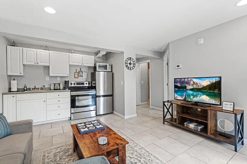 Heart Of The Hudson Valley Apartment - Image 1
