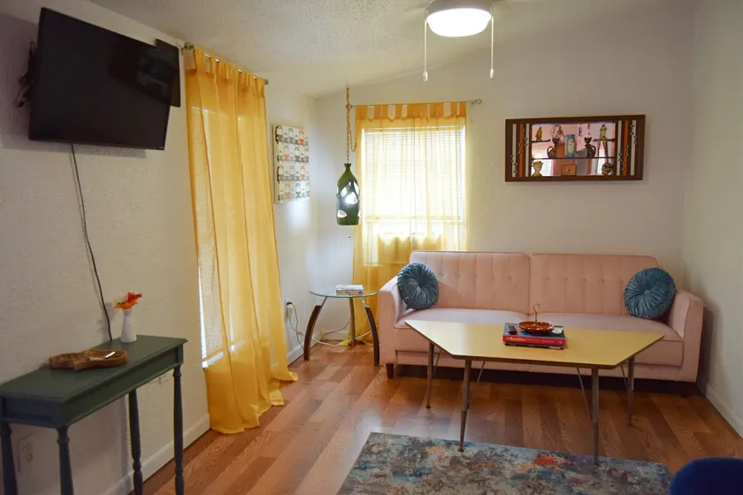 RARE FIND! Adorable 2br in Chalmette 15m from NOLA - Image 1