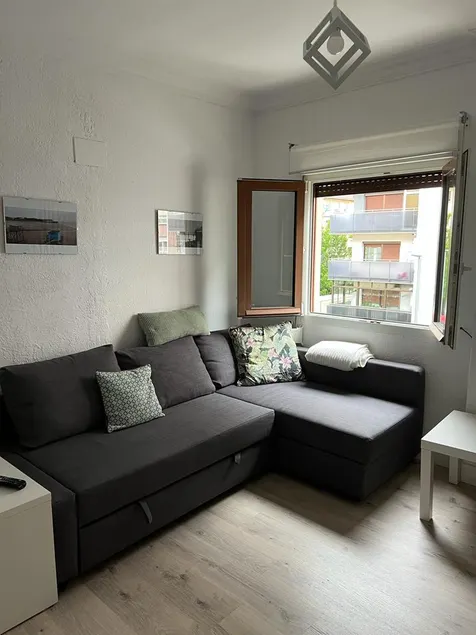Apartment in Lasarte-Oria 200m from the racecourse - Image 1
