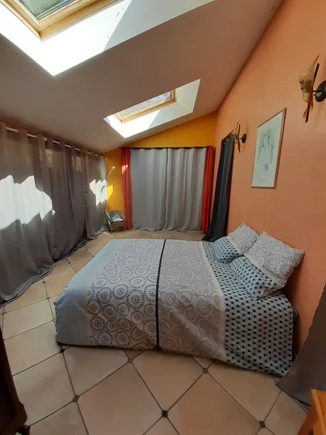 The Philippine cottage, cozy house with parking - Image 1