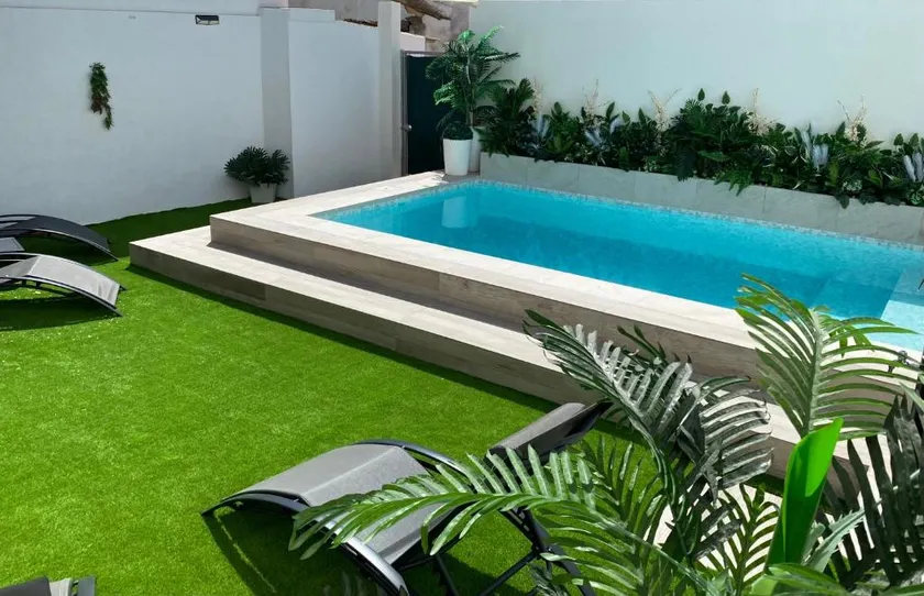 Essence of Andalusia - Image 1