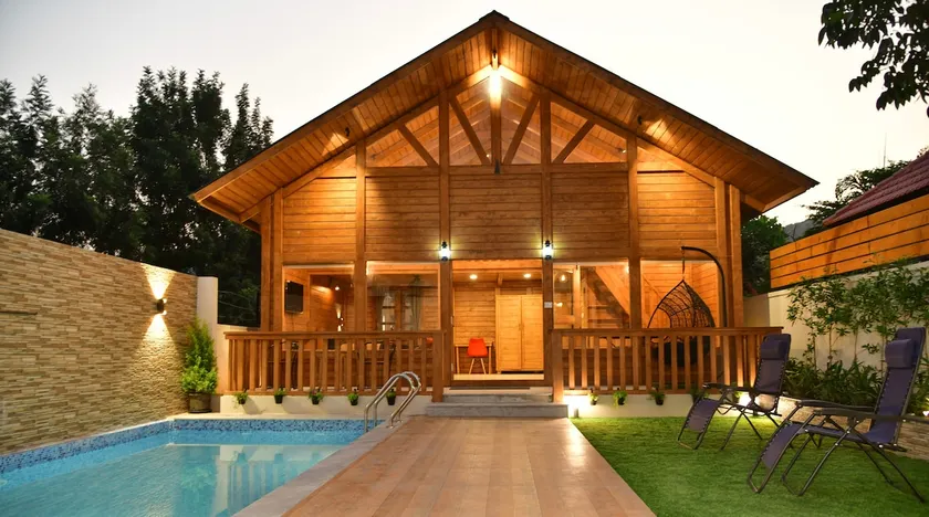 Tansi Pool Villa and Nandi Hills - Image 1