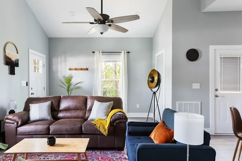Garner Getaway - Newly Renovated 3Br/2Ba - Image 1