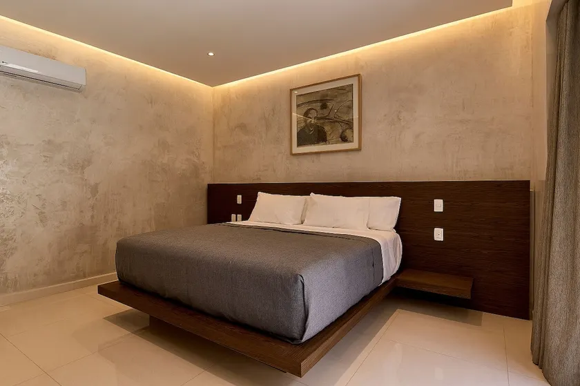 King Suite Centric Location| Free mini bar - Image 1