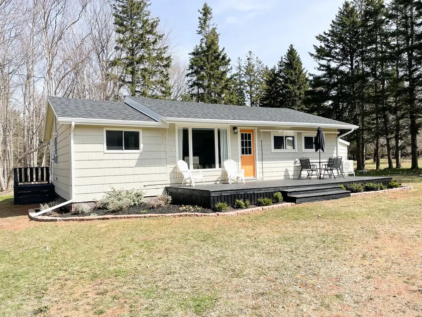 Highview Hideaway - Newly Renovated Cottage - Image 1