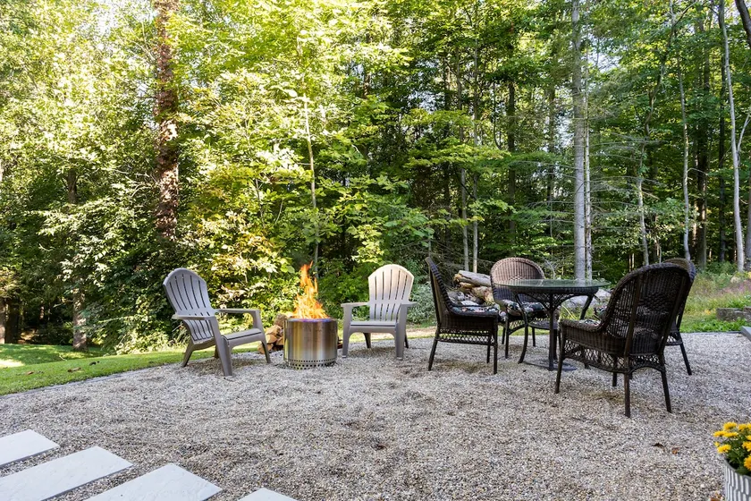 Cozy Country Guest Suite - Image 1