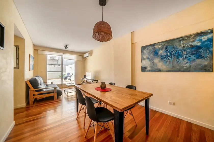 Great flat w/private terrace. Also pool and bbq - Image 1