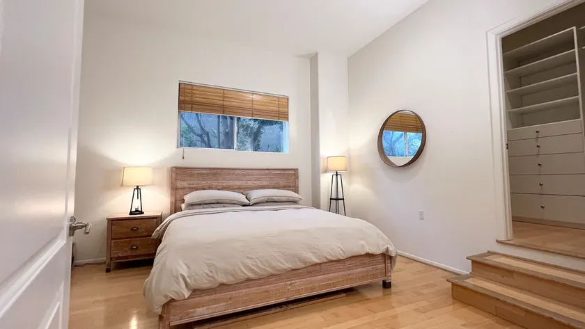 Malibu Eco-Lux Retreat: Hot Tub, Hike, Bike, Beach - Image 1