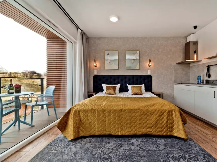 BlueApartPL Comfortable studio by the bay - Image 1