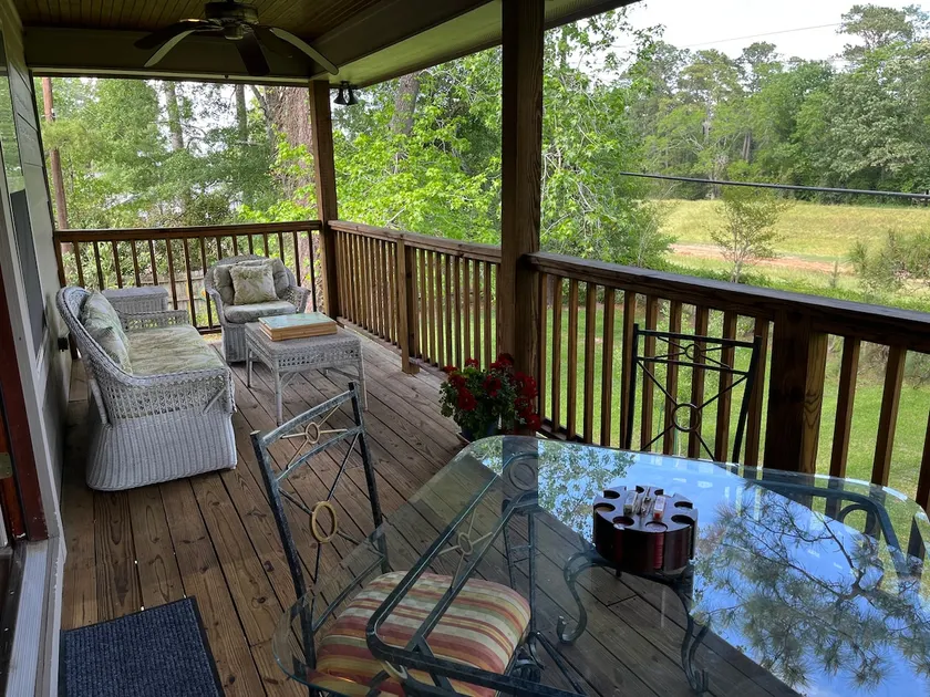 “The Treehouse”, a *Garden Oasis* near IAH &I-69. - Image 1