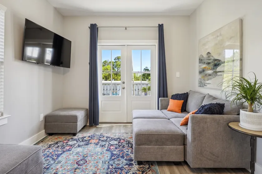 The Orange Magnolia Unit A - Image 1