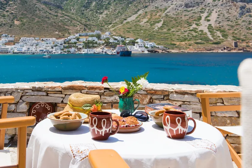 Plori-Sifnos, ”Παππουλής” apartment - Image 1